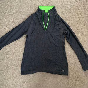 Athletic Quarter Zip